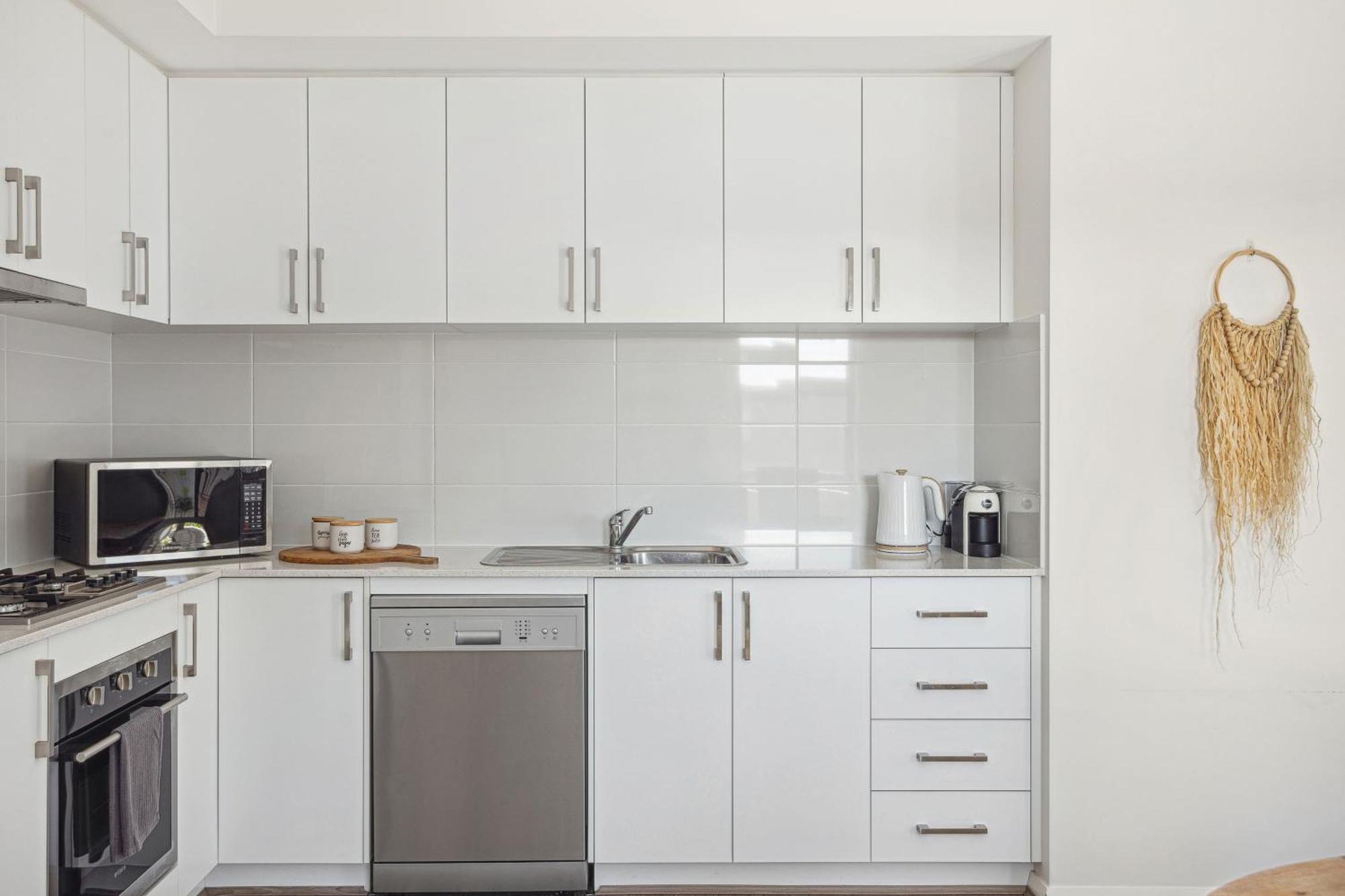Tranquil Tree Views 2 Bedroom 2 Bathroom Apartment パース エクステリア 写真